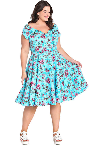 Hell Bunny - Fuller Figure Fuller Bust - Blogger & Model wearing our  popular Harlow 50s dress! sizes XS-XL available on our site:   It;s selling quick,sizes  2XL-4XL have sold out on