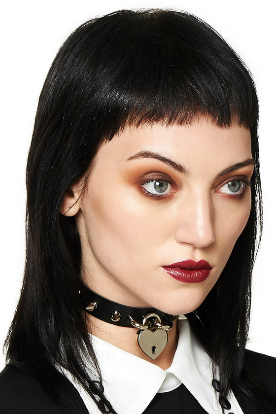 Banned Alternative Bellatrix Heart Lock Choker