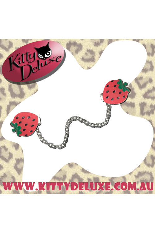 Kitty Deluxe Cardigan Clips in Steve the Strawberry